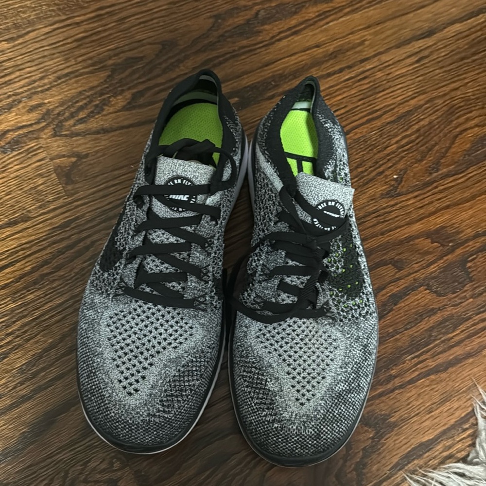 Nike free run